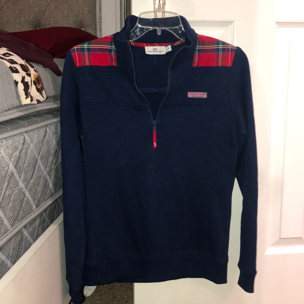 Vineyard Vines half zip pullover size xs